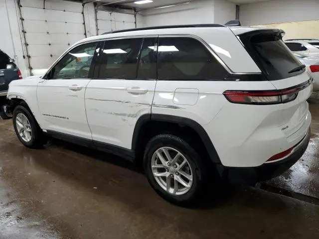 2024 JEEP GRAND CHEROKEE LAREDO  