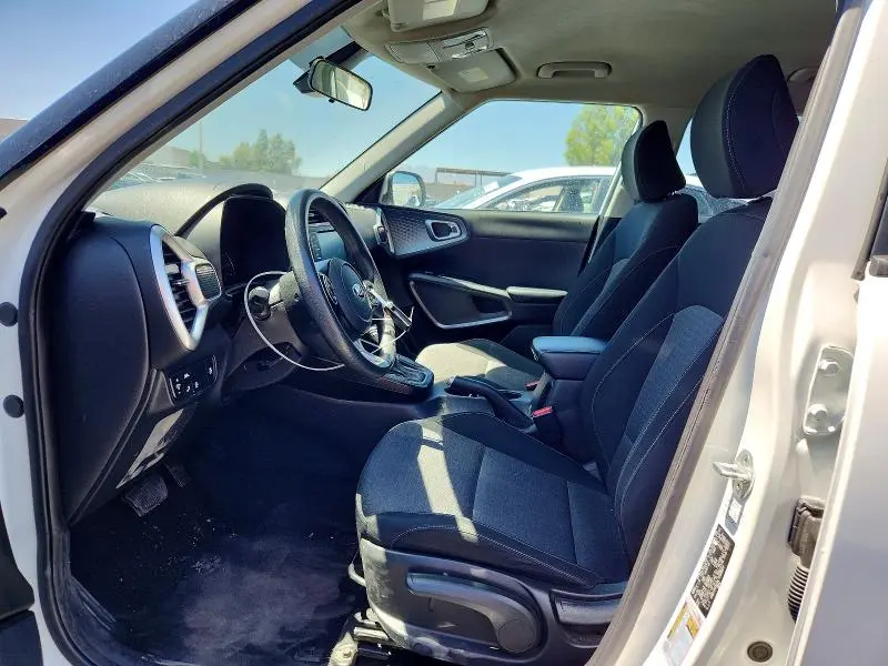 2020 KIA SOUL S  