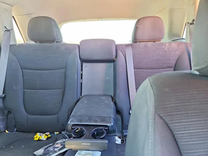 2015 KIA SORENTO LX  