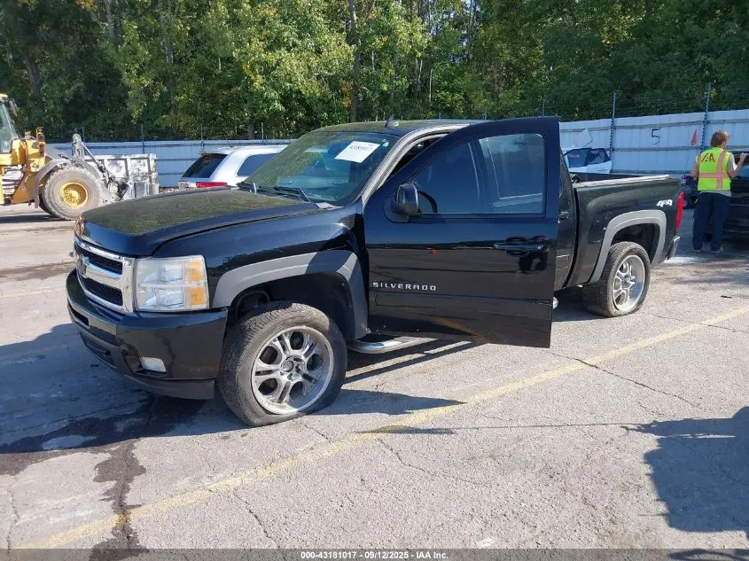 2011 CHEVROLET SILVERADO 1500 LTZ
