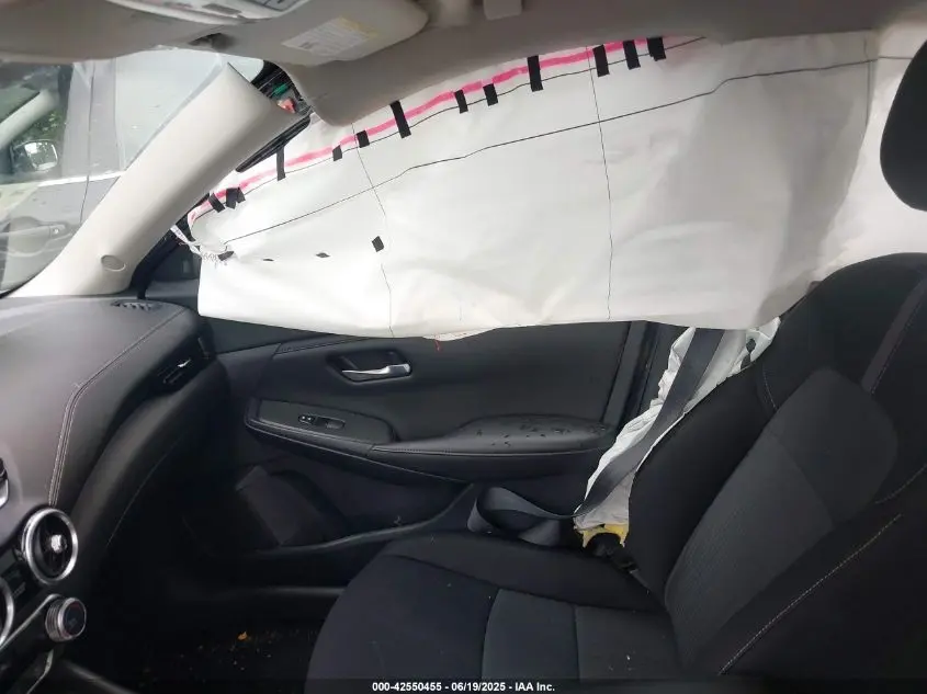 2022 NISSAN SENTRA SV XTRONIC CVT