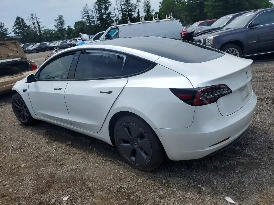 2021 TESLA MODEL 3   
