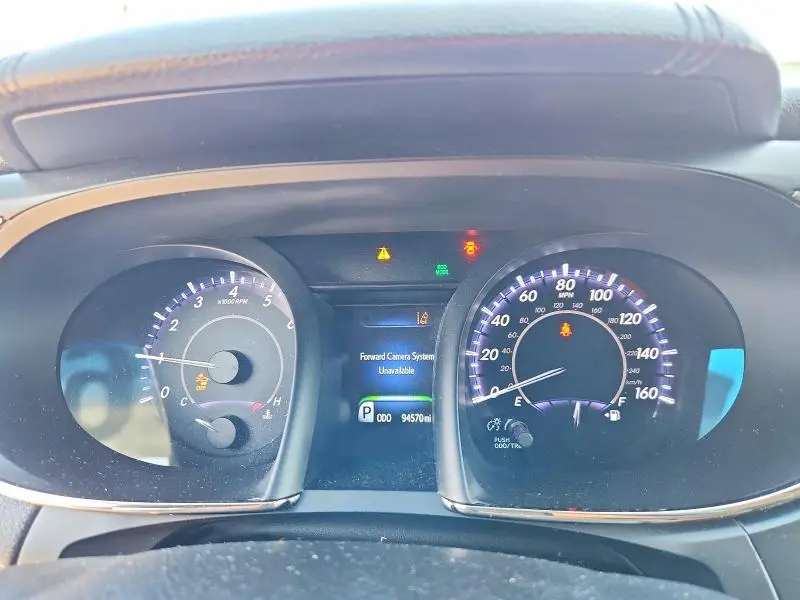 2016 TOYOTA AVALON LIMITED  