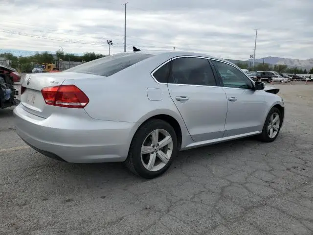 2013 VOLKSWAGEN PASSAT SE  