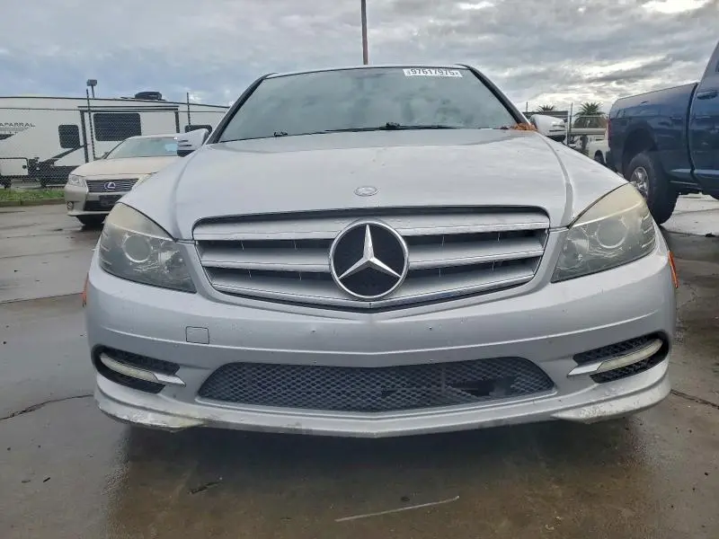 2011 MERCEDES-BENZ C 300  