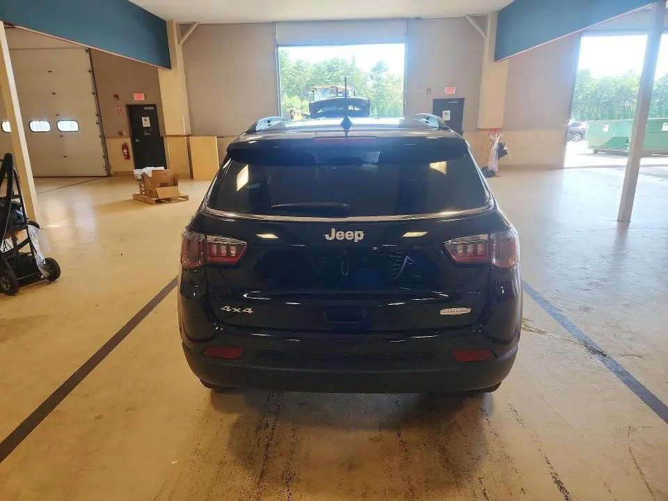 2021 JEEP COMPASS LATITUDE  