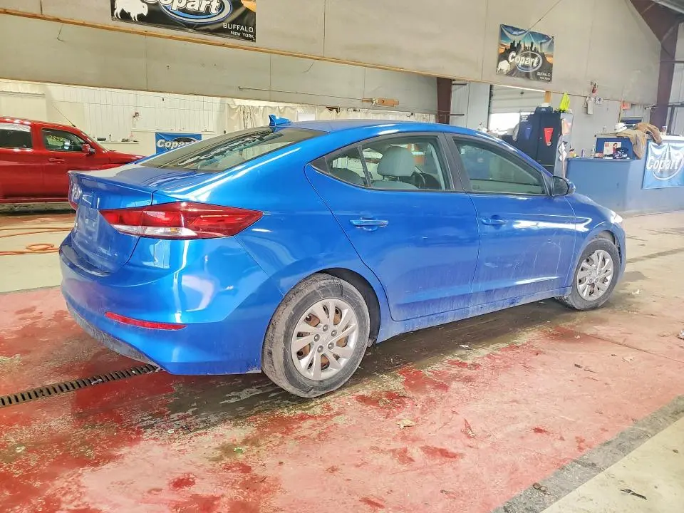 2017 HYUNDAI ELANTRA SE  