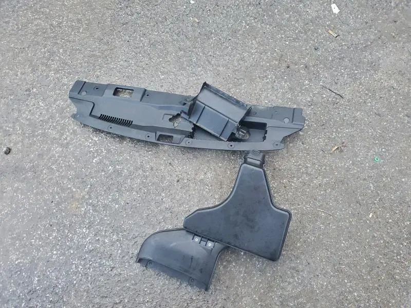 2017 MITSUBISHI OUTLANDER SE  