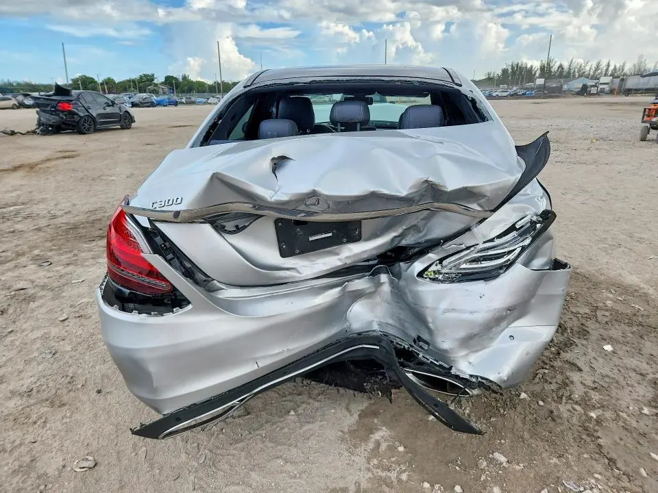 2021 MERCEDES-BENZ C 300  