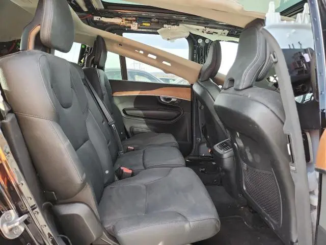 2024 VOLVO XC90 PLUS  