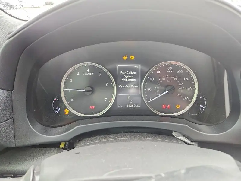 2021 LEXUS IS 300  