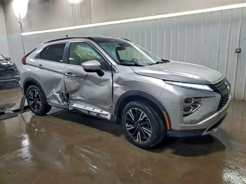 2023 MITSUBISHI ECLIPSE CROSS SE  
