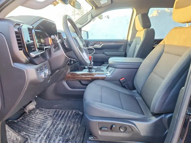 2025 GMC SIERRA K1500 ELEVATION  