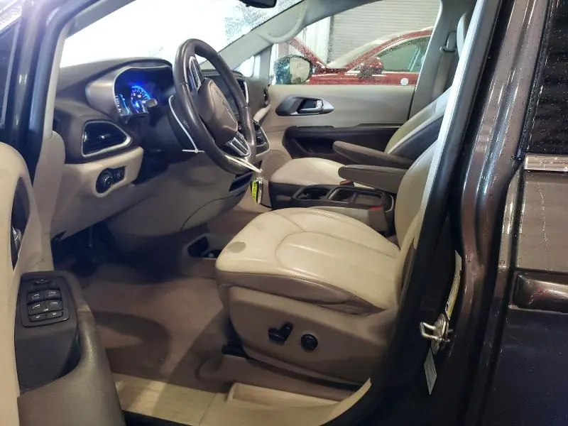 2017 CHRYSLER PACIFICA TOURING L  