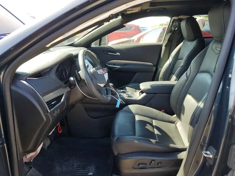 2019 CADILLAC XT4 PREMIUM LUXURY  