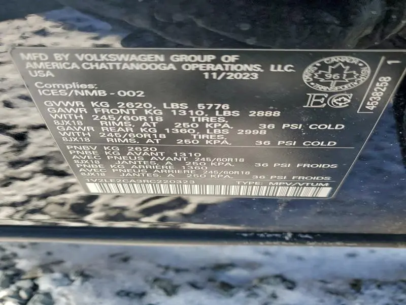 2024 VOLKSWAGEN ATLAS CROSS SPORT SE  