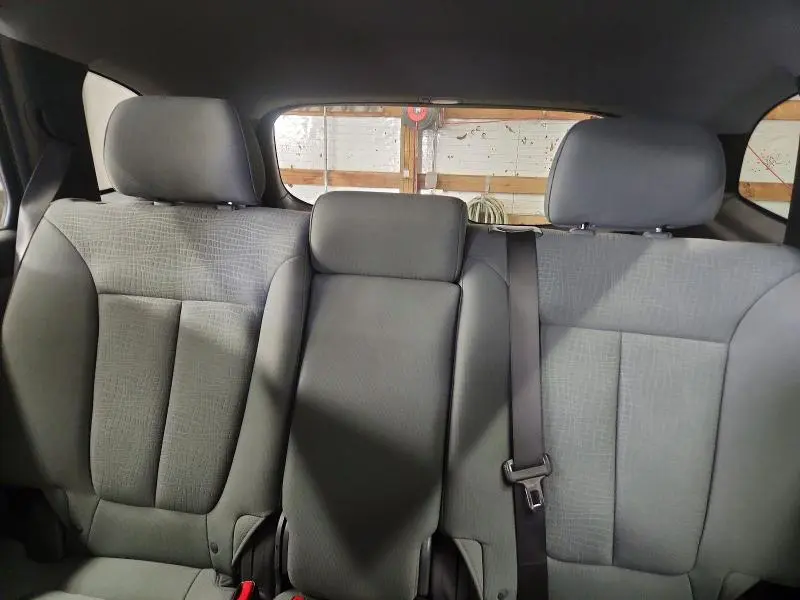 2010 HYUNDAI SANTA FE GLS  