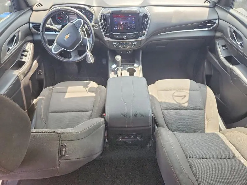 2020 CHEVROLET TRAVERSE LT  