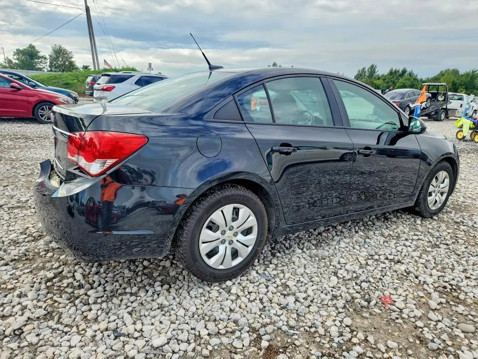 2014 CHEVROLET CRUZE LS  