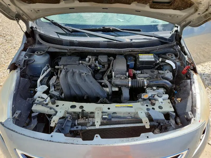 2014 NISSAN VERSA   