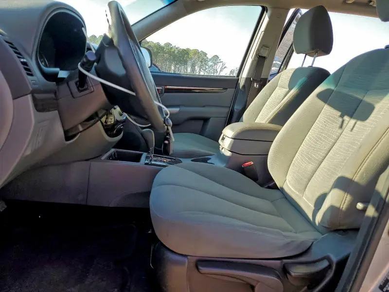 2011 HYUNDAI SANTA FE GLS  