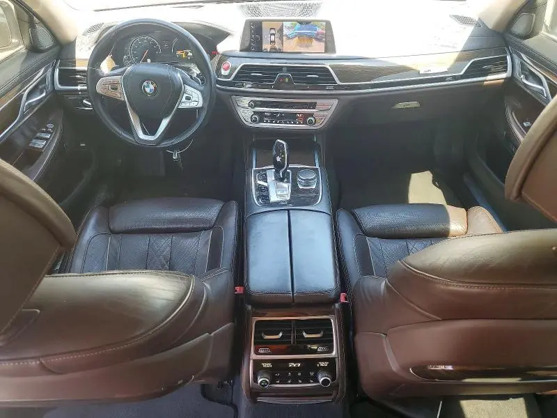 2016 BMW 750 XI  