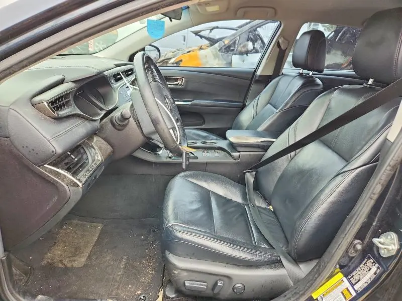 2016 TOYOTA AVALON XLE  