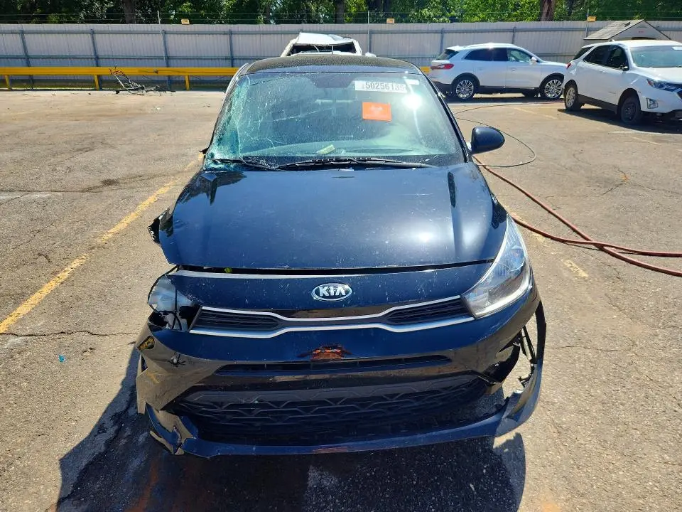 2021 KIA RIO S  