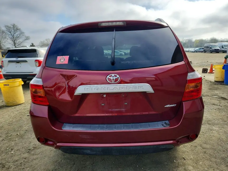 2010 TOYOTA HIGHLANDER BASE  