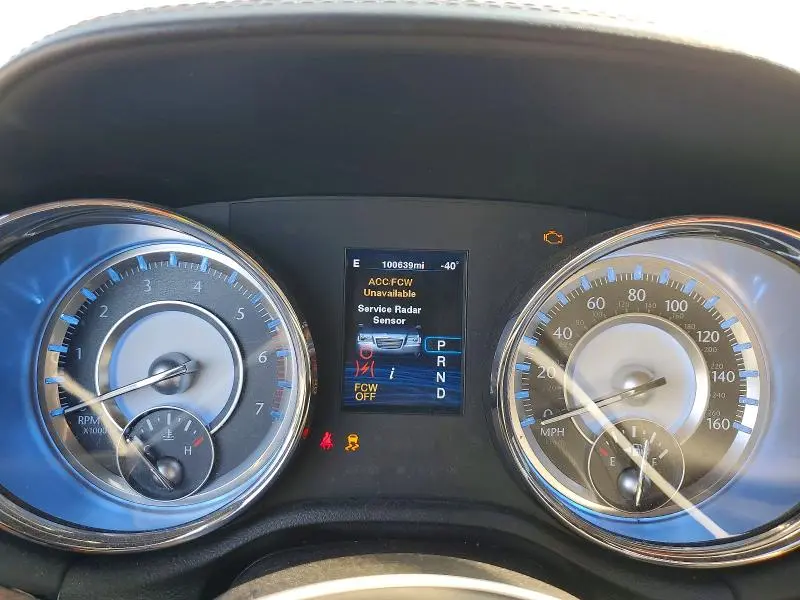 2012 CHRYSLER 300C LUXURY  