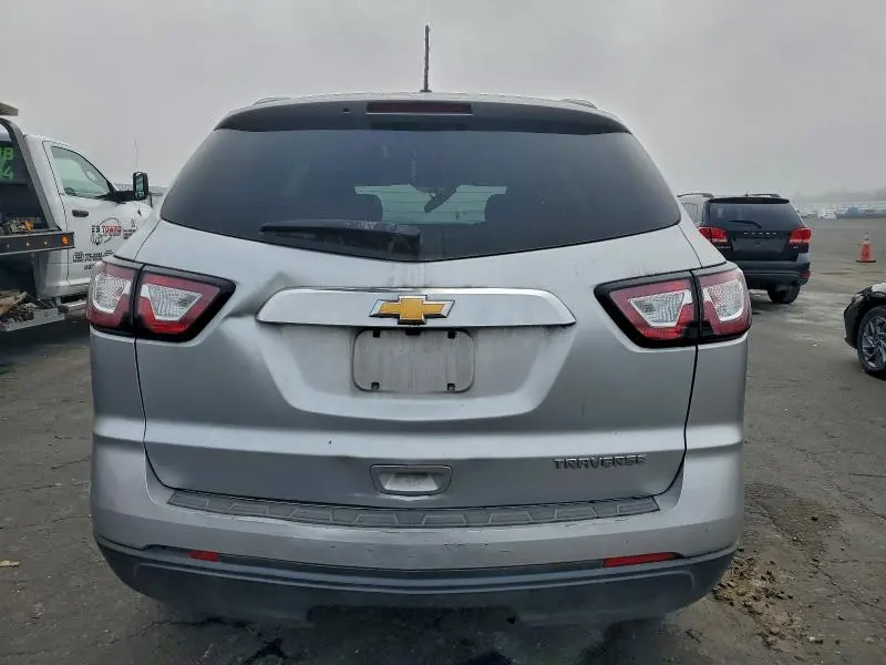 2015 CHEVROLET TRAVERSE LS  