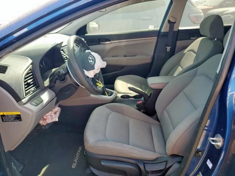 2018 HYUNDAI ELANTRA SE  
