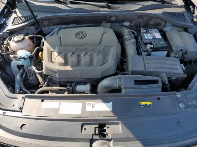 2019 VOLKSWAGEN PASSAT WOLFSBURG  