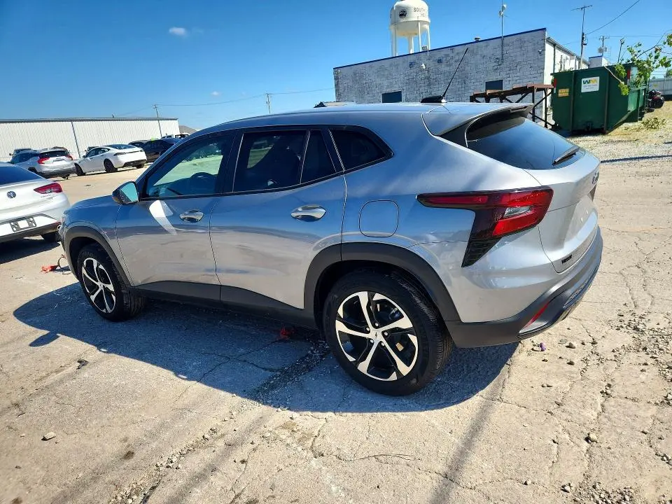2025 CHEVROLET TRAX 1RS  