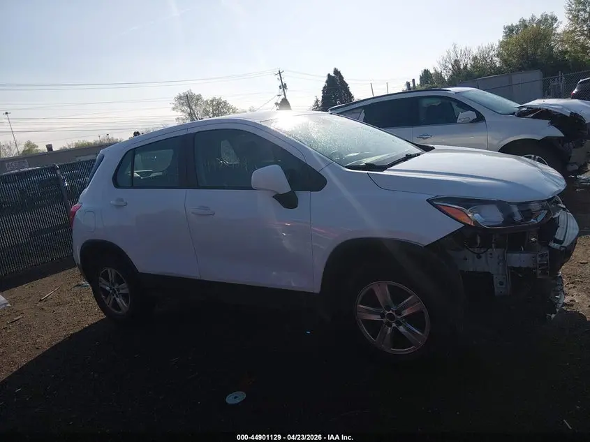 2017 CHEVROLET TRAX LS