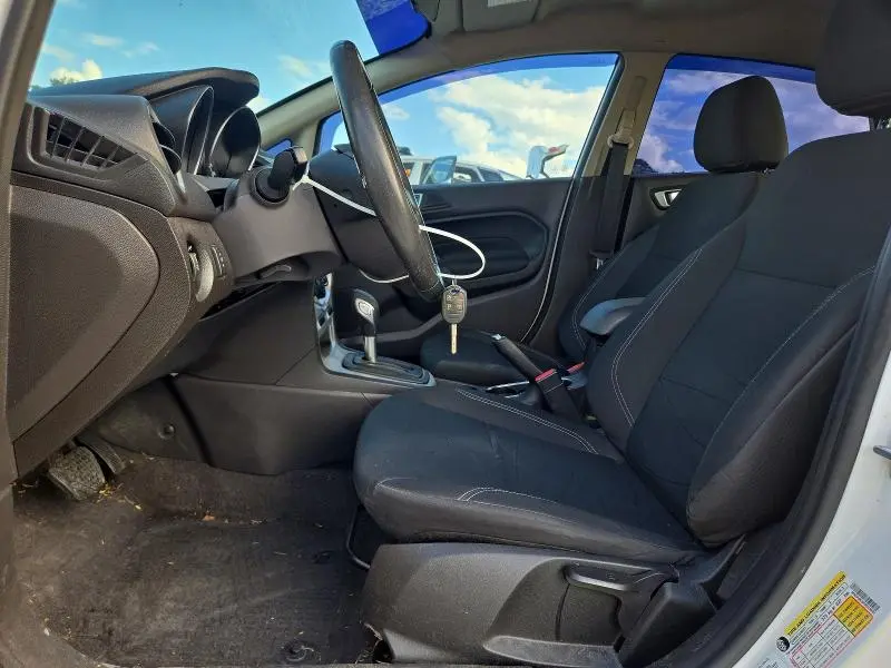 2015 FORD FIESTA SE  