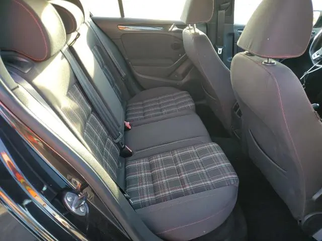 2011 VOLKSWAGEN GTI   
