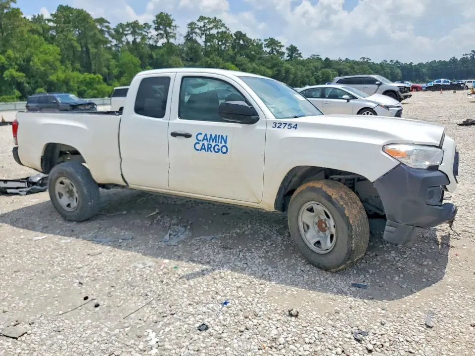 2021 TOYOTA TACOMA SR  