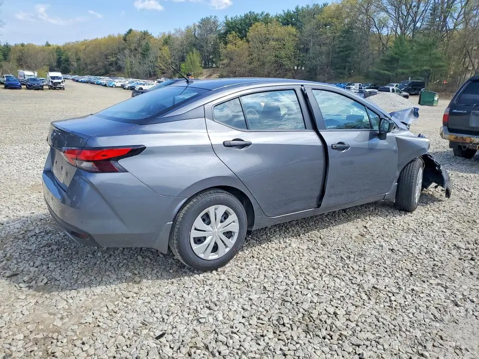 2024 NISSAN VERSA S  