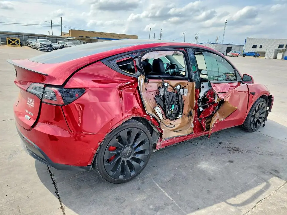 2022 TESLA MODEL Y   
