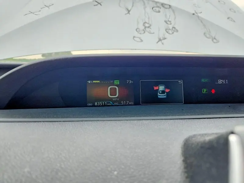 2021 TOYOTA PRIUS LE  