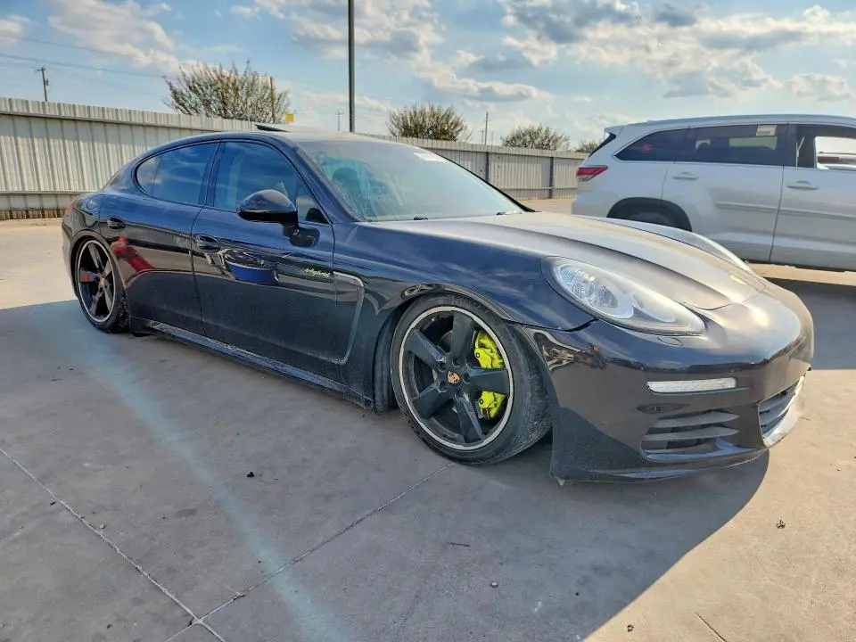 2014 PORSCHE PANAMERA S HYBRID  