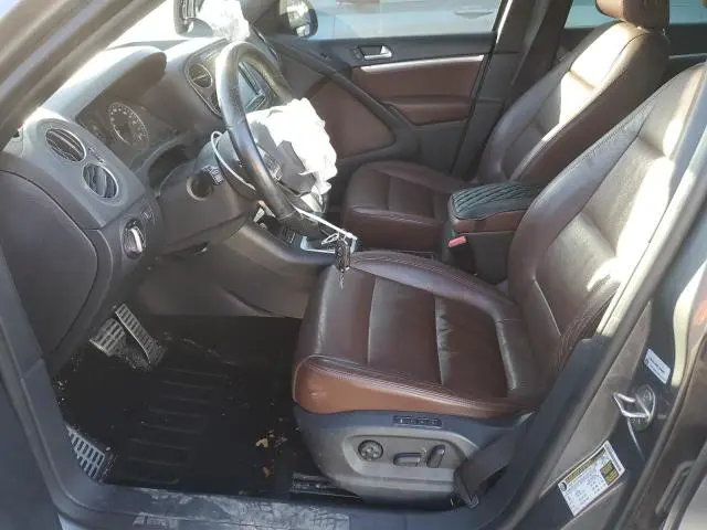 2014 VOLKSWAGEN TIGUAN S  