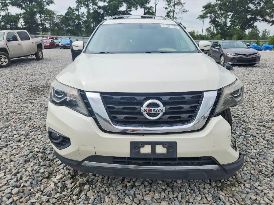2017 NISSAN PATHFINDER PLATINUM  