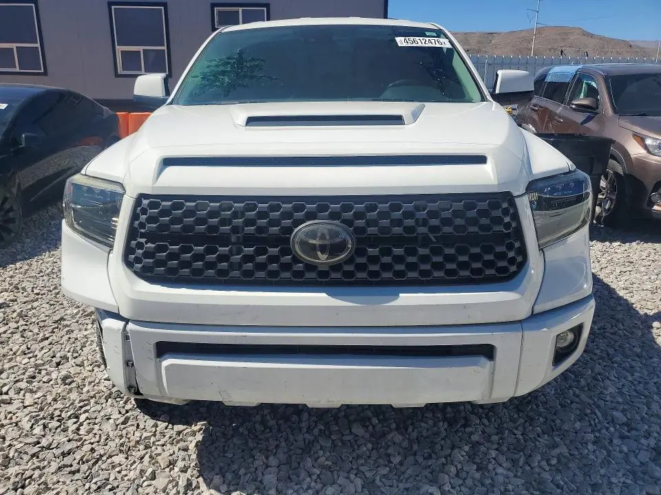 2020 TOYOTA TUNDRA SR5  