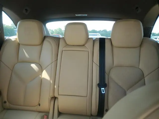 2017 PORSCHE CAYENNE   