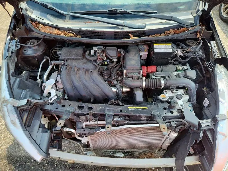 2019 NISSAN VERSA SV  
