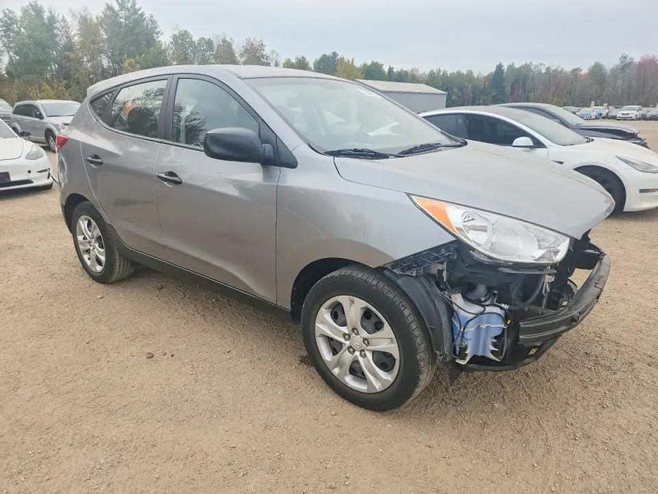 2013 HYUNDAI TUCSON GL  