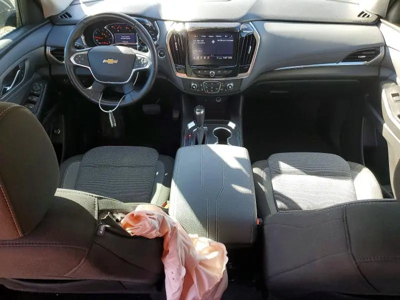 2020 CHEVROLET TRAVERSE LT  