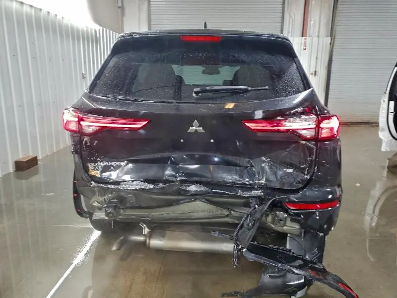 2023 MITSUBISHI OUTLANDER SE  
